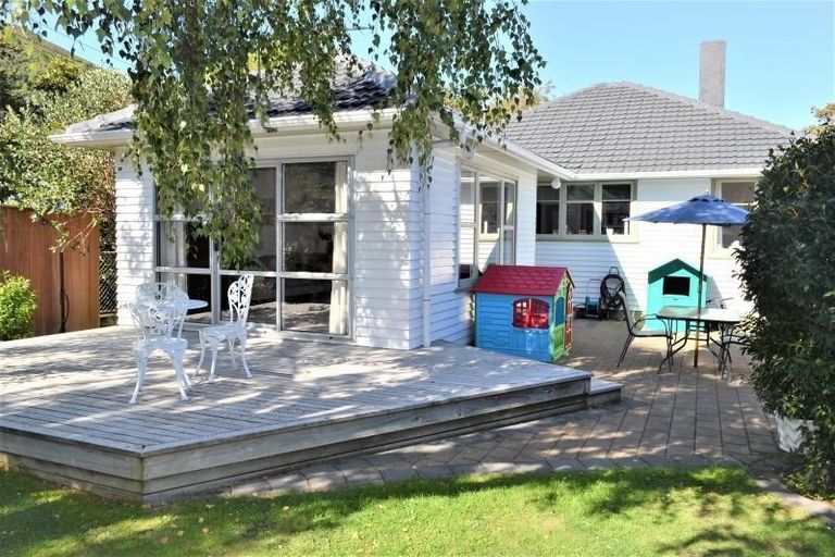 Photo of property in 153 Riverside Drive, Waiwhetu, Lower Hutt, 5010