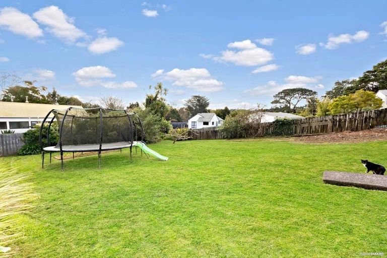 Photo of property in 23 Kellett Road, Ranui, Auckland, 0612