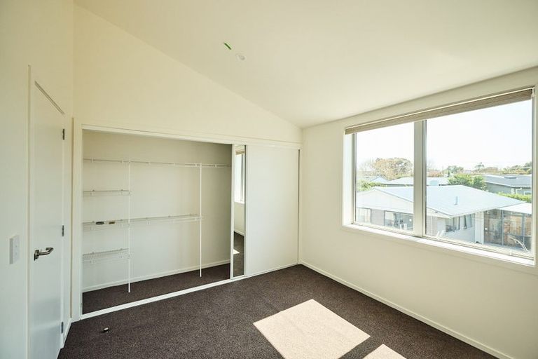Photo of property in 14 Te Puketoka Lane, Mangere, Auckland, 2022