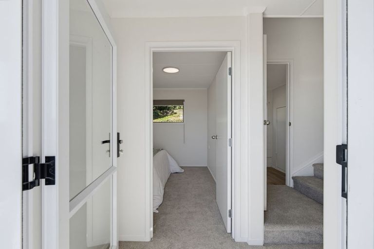 Photo of property in 22 Alastair Avenue, Owhata, Rotorua, 3010