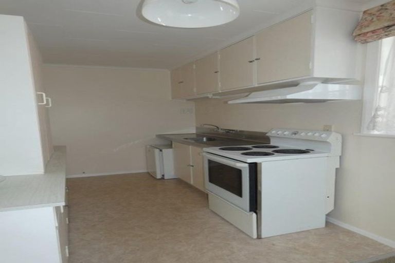 Photo of property in 72 Duthie Street, Karori, Wellington, 6012