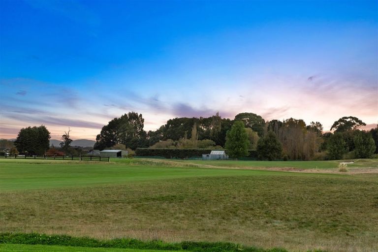 Photo of property in 8 Te Haunui Lane, Pegasus, 7612