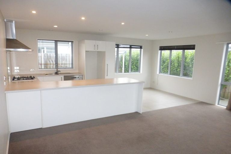 Photo of property in 8 Caulfield Avenue, Halswell, Christchurch, 8025