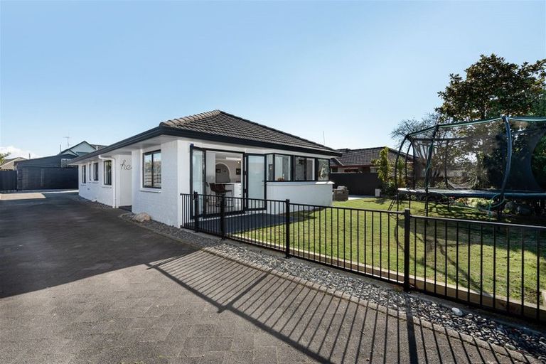 Photo of property in 37 Reilly Avenue, Mount Maunganui, 3116
