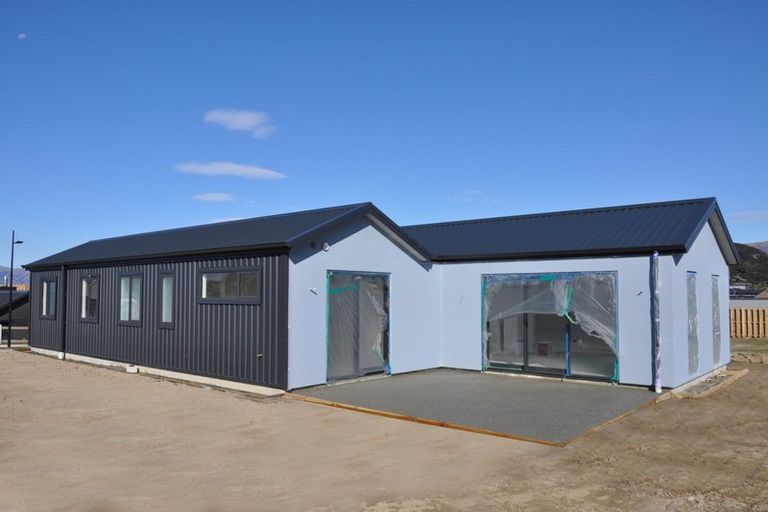 Photo of property in Northlake, 15 Armidale Crescent, Wanaka, 9305