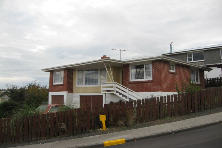 Photo of property in 3 Lincoln Terrace, Balclutha, 9230