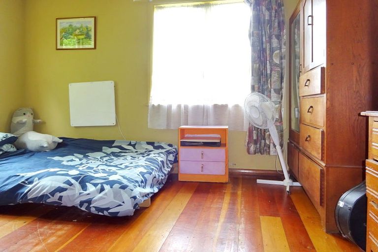 Photo of property in 5 Huntly Street, Foxton, 4814