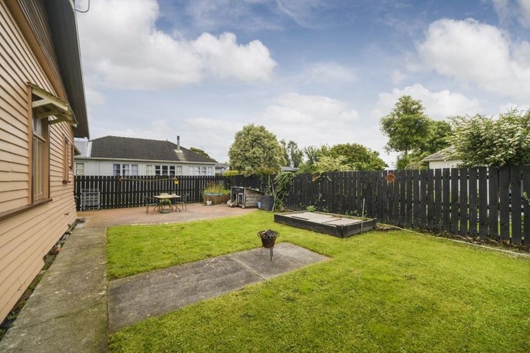 Photo of property in 22 South Street, West End, Palmerston North, 4410