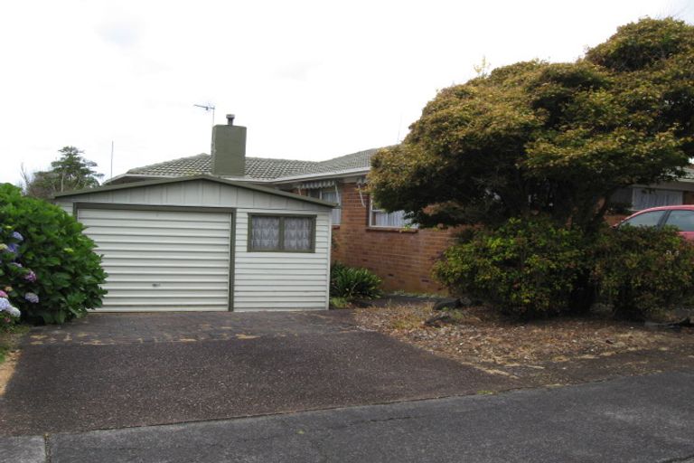 Photo of property in 75 Muir Avenue, Mangere Bridge, Auckland, 2022