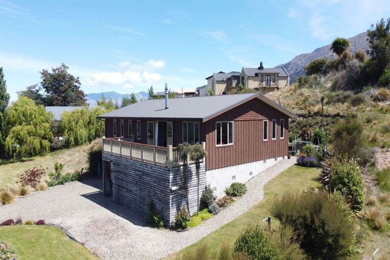 Photo of property in 34 Charles Court, Lake Hawea, Wanaka, 9382