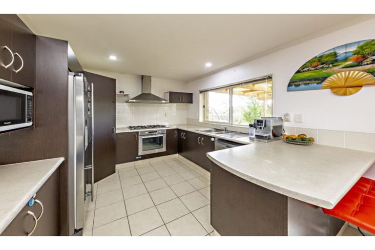 Photo of property in 23 Ginko Place, Mangere, Auckland, 2022