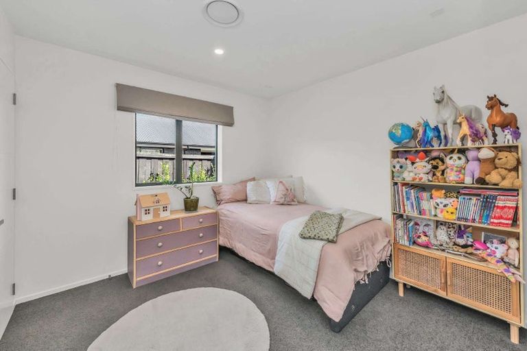 Photo of property in 15 Cedric Place, Darfield, 7510