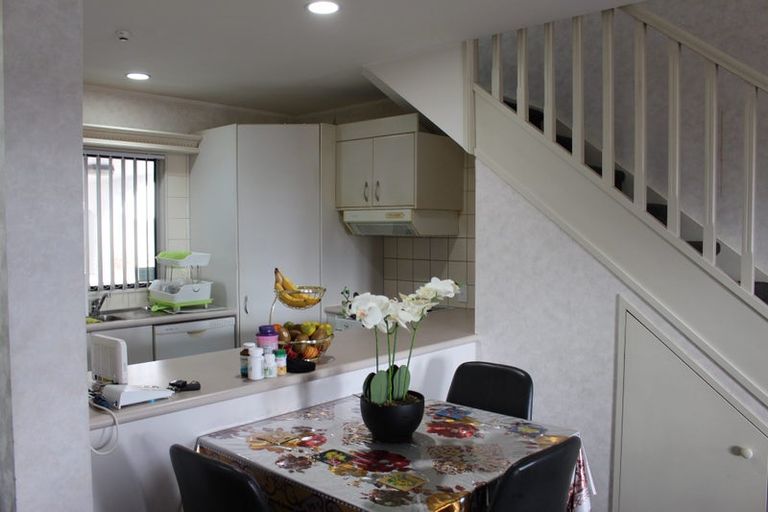 Photo of property in 3/77 Saint George Street, Papatoetoe, Auckland, 2025