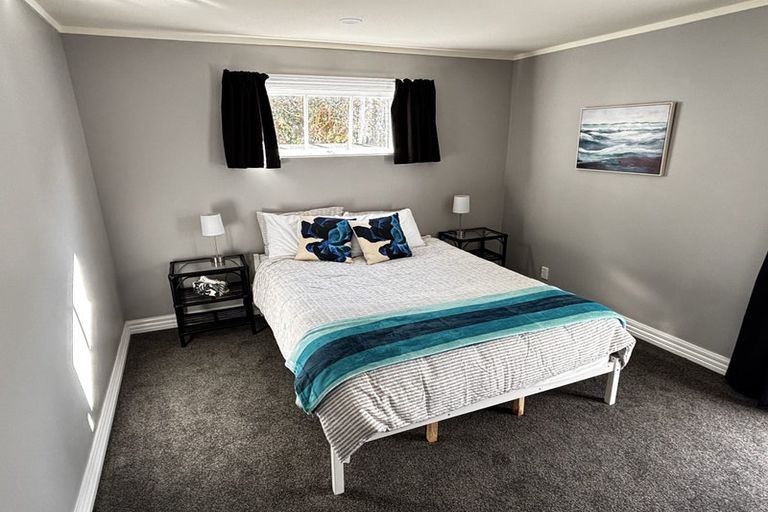 Photo of property in 43 Tauhinu Road, Miramar, Wellington, 6022