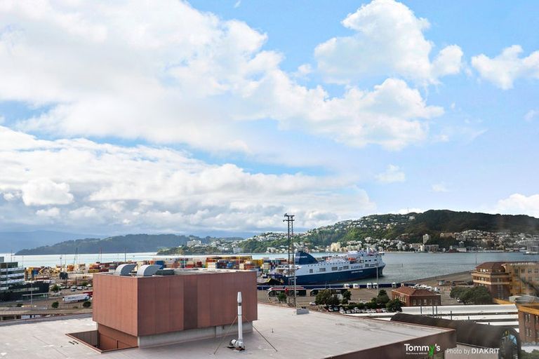 Photo of property in Aitken Street Apartments, 713/5 Aitken Street, Thorndon, Wellington, 6011