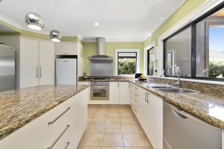 Photo of property in 96 Westmorland Rise, Bethlehem, Tauranga, 3110