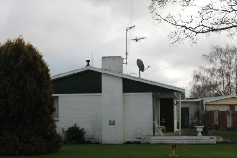 Photo of property in 28 Poaka Avenue, Dinsdale, Hamilton, 3204