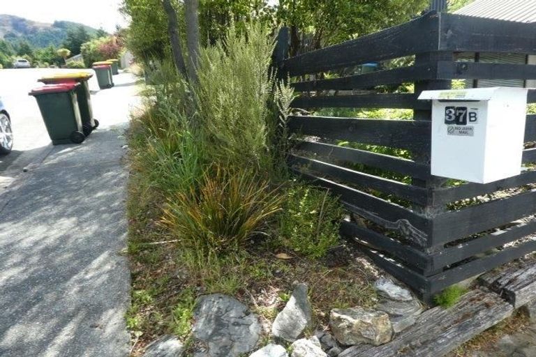 Photo of property in 37b Greenstone Place, Fernhill, Queenstown, 9300