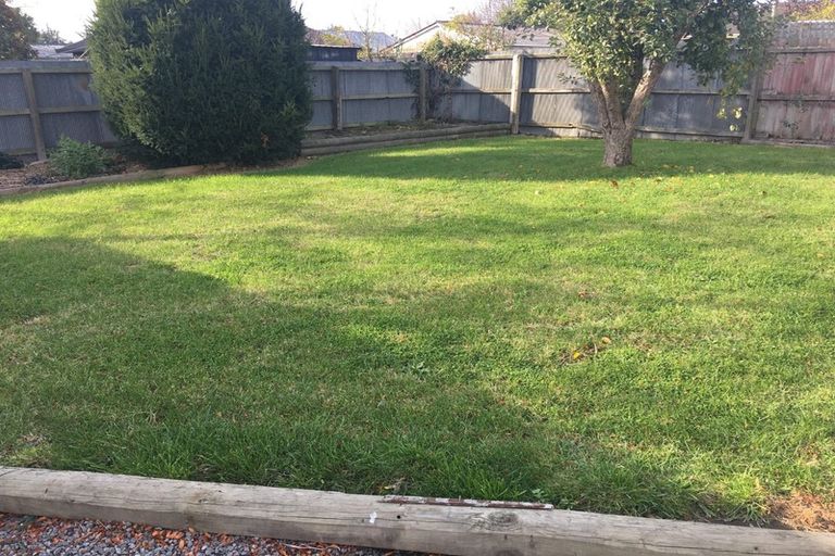 Photo of property in 140 Hills Road, Edgeware, Christchurch, 8013