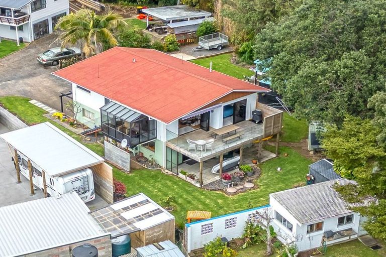 Photo of property in 6 Springfield Avenue, Ngarimu Bay, Thames, 3575