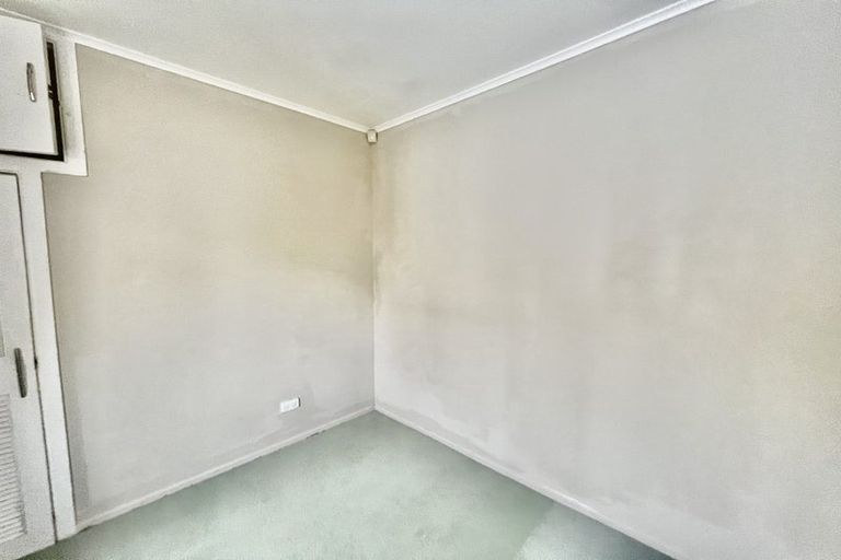 Photo of property in 1/16 Kenderdine Road, Papatoetoe, Auckland, 2025