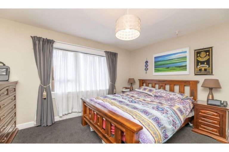 Photo of property in 1/65 Northcote Road, Northcote, Christchurch, 8052