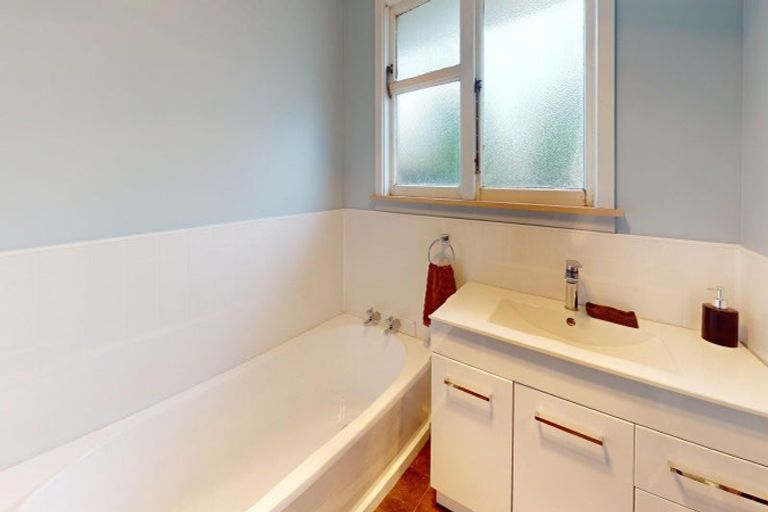 Photo of property in 2 Reddecliffe Crescent, Hampstead, Ashburton, 7700