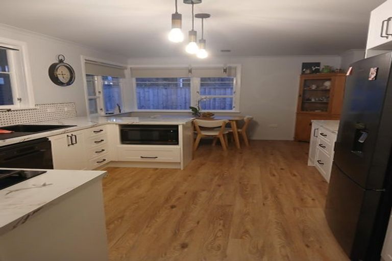 Photo of property in 7 Harlech Street, Levin, 5510