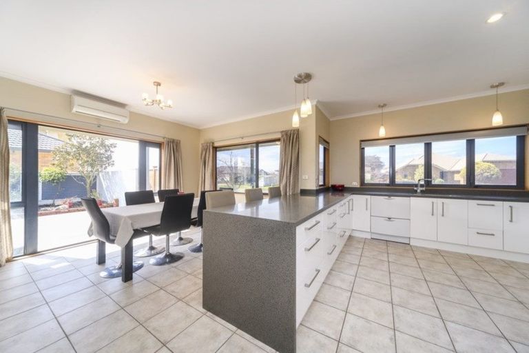 Photo of property in 29 Clearview Drive, Milson, Palmerston North, 4414