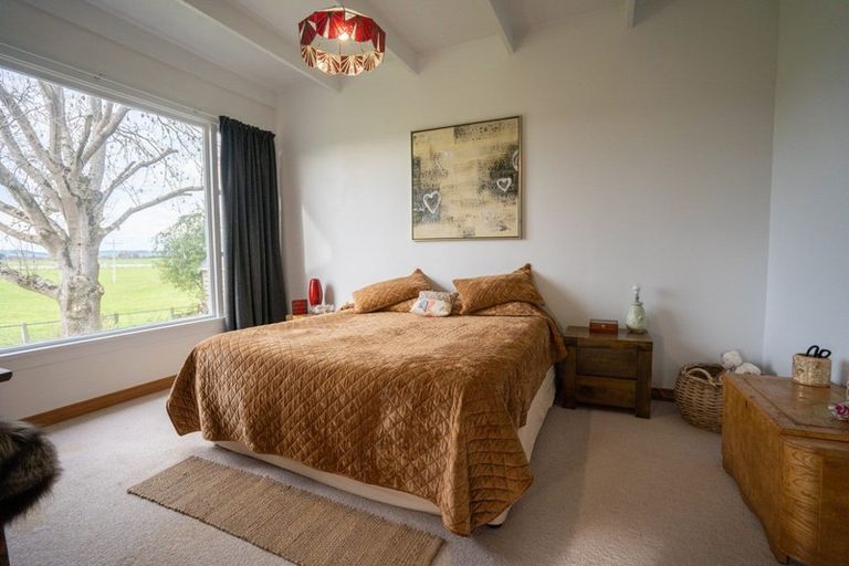 Photo of property in 25 Brown Road, Browns, Winton, 9782