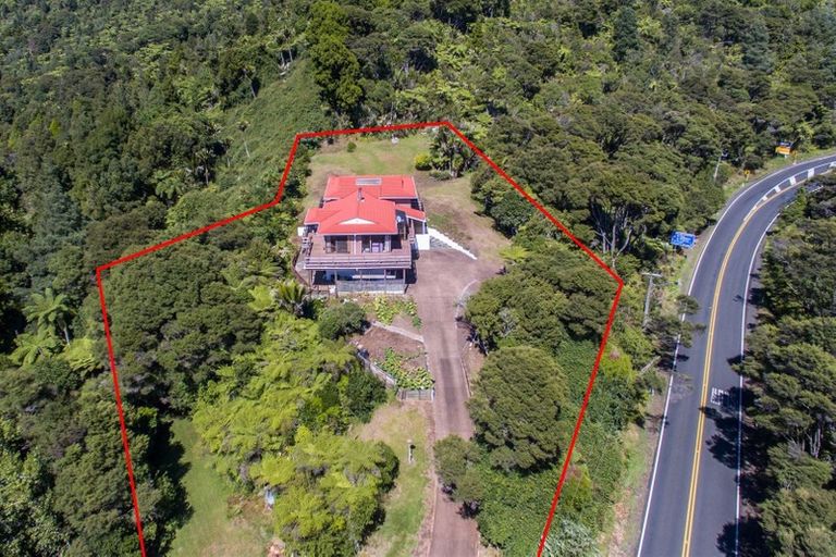 Photo of property in 1010 Scenic Drive North, Swanson, Auckland, 0816