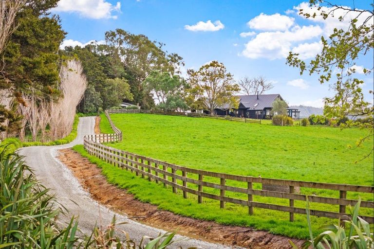 Photo of property in 402 Old Kaipara Road, Kaipara Flats, Warkworth, 0981