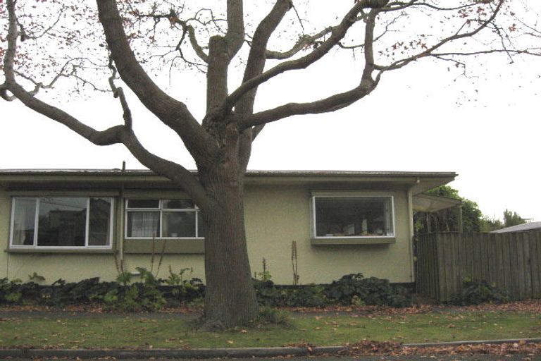 Photo of property in 77 Ranfurly Street, St Albans, Christchurch, 8014