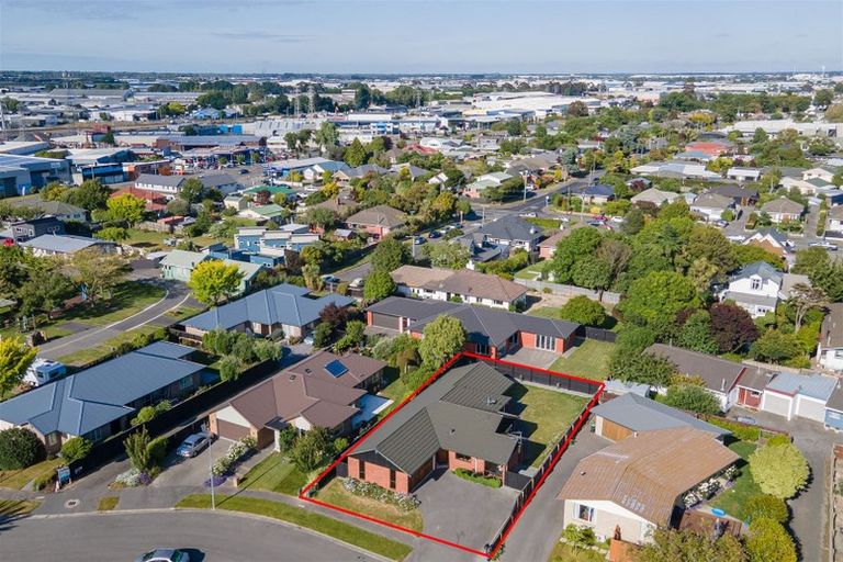 Photo of property in 30 Colligan Street, Upper Riccarton, Christchurch, 8041