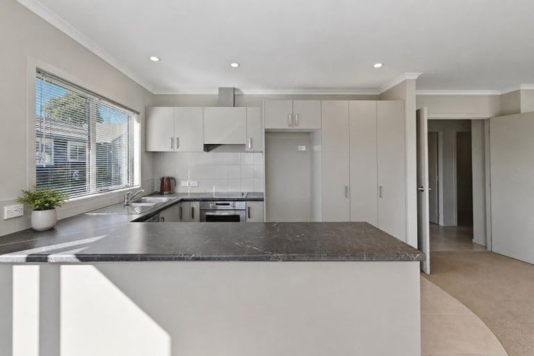 Photo of property in 61 Bridgewater Way, Pyes Pa, Tauranga, 3112