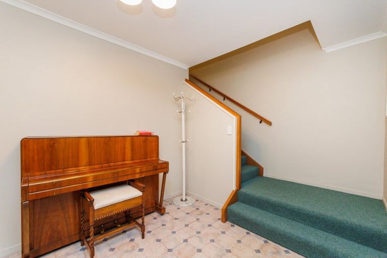 Photo of property in 15 Woodland Grove, Feilding, 4702