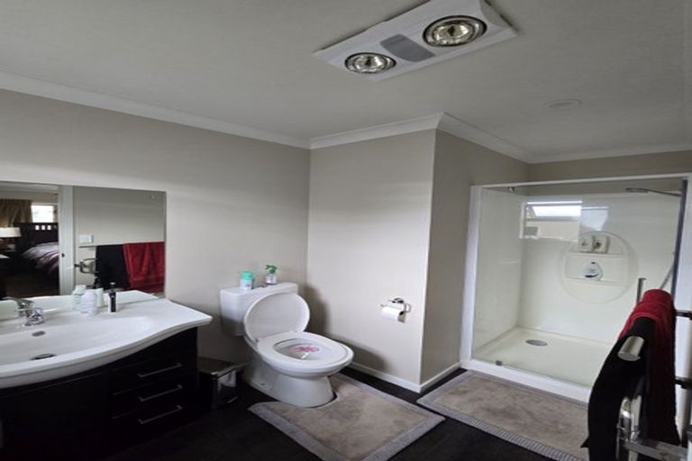 Photo of property in 13b Hinton Road, Taradale, Napier, 4112