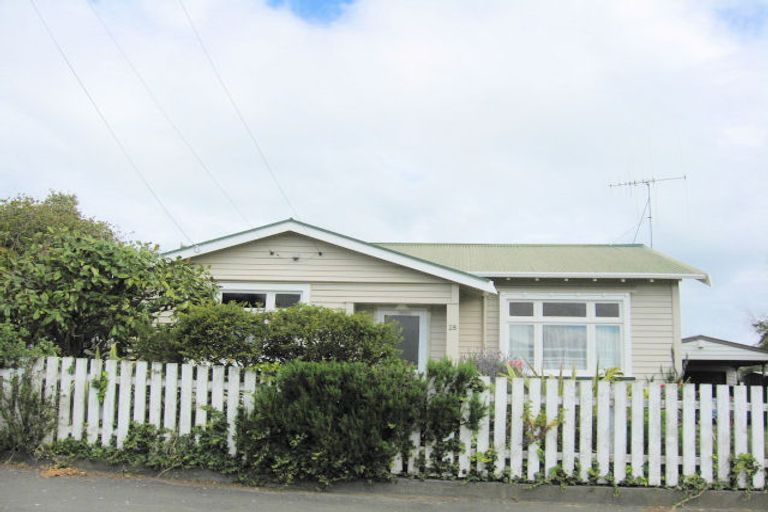 Photo of property in 28 Durie Street, Durie Hill, Whanganui, 4500