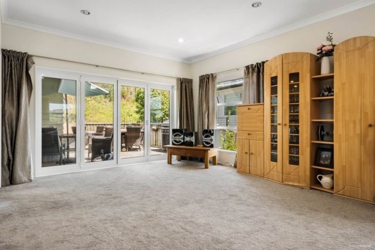 Photo of property in 15 Sawyers Lane, Silverdale, 0932