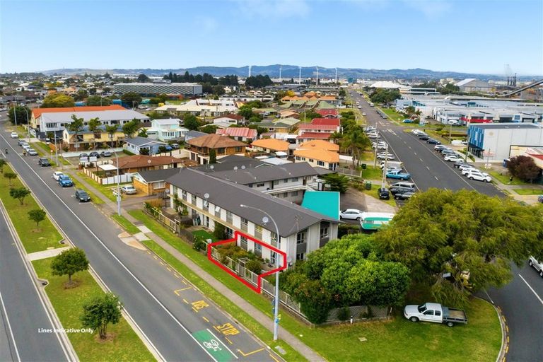 Photo of property in 1/350 Maunganui Road, Mount Maunganui, 3116