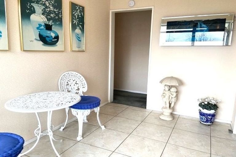 Photo of property in 4 Myers Place, Tamatea, Napier, 4112