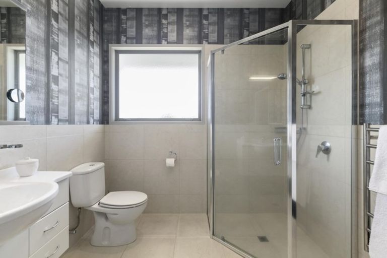 Photo of property in 1022a Papamoa Beach Road, Papamoa Beach, Papamoa, 3118