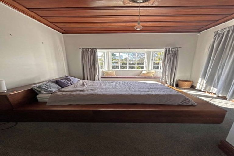 Photo of property in 126 Forest Lake Road, Forest Lake, Hamilton, 3200