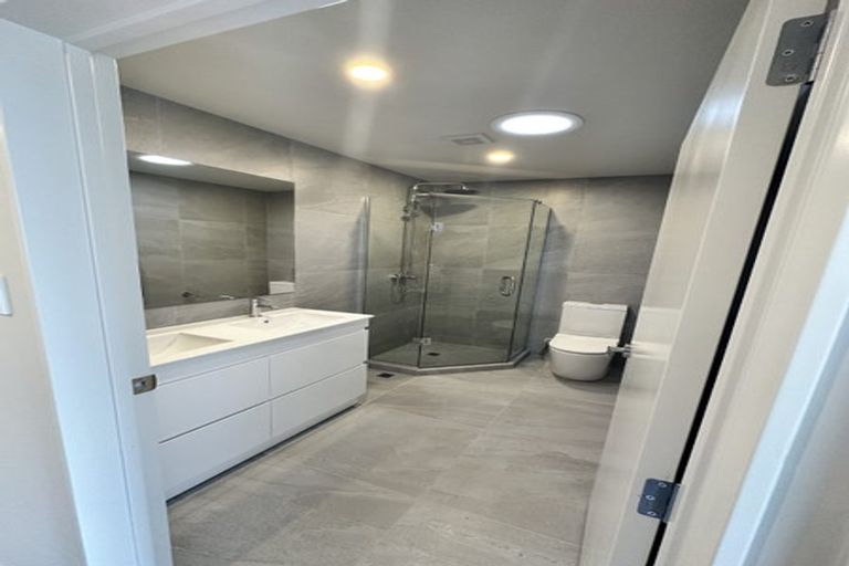 Photo of property in 9d Landette Road, Manurewa, Auckland, 2102