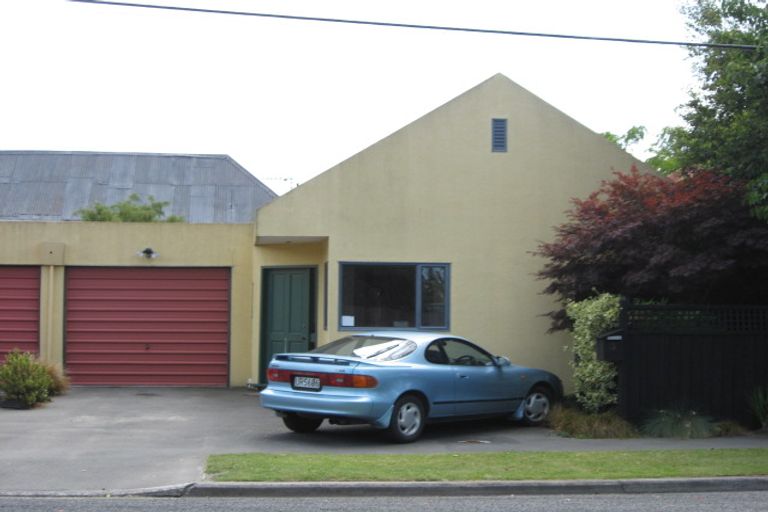 Photo of property in 3 Allard Street, Edgeware, Christchurch, 8013