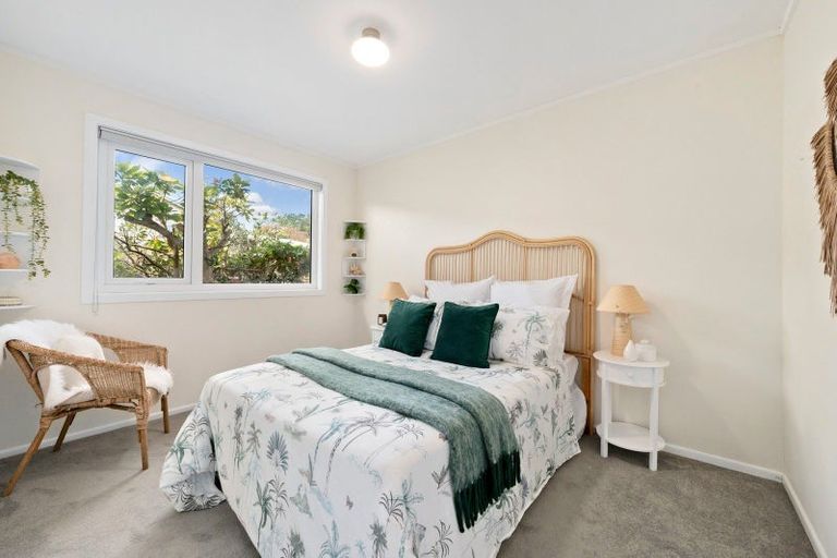Photo of property in 10b Ceres Crescent, Johnsonville, Wellington, 6037