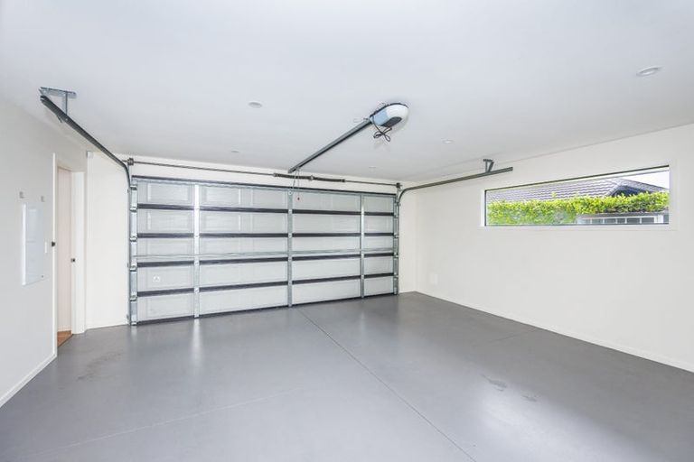 Photo of property in 12 Kentwood Place, Flagstaff, Hamilton, 3210