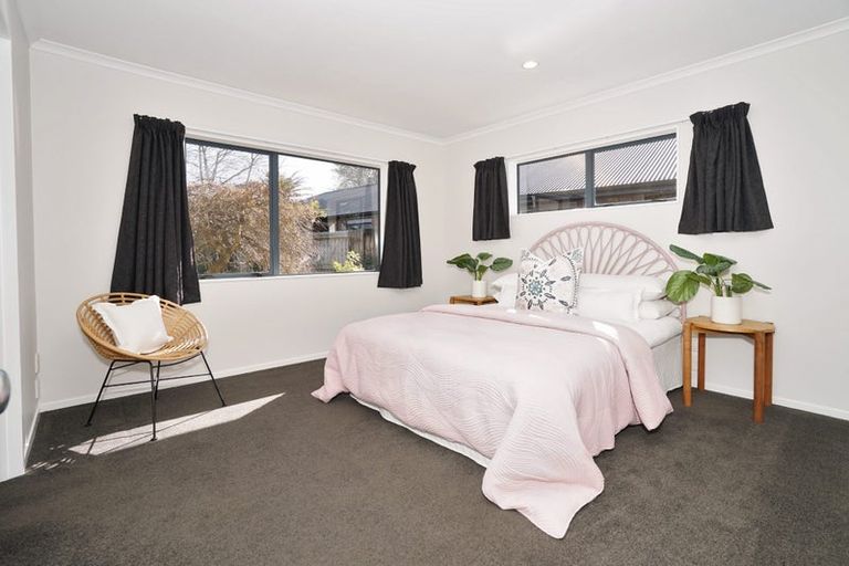 Photo of property in 35 Farringdon Avenue, Rototuna North, Hamilton, 3210