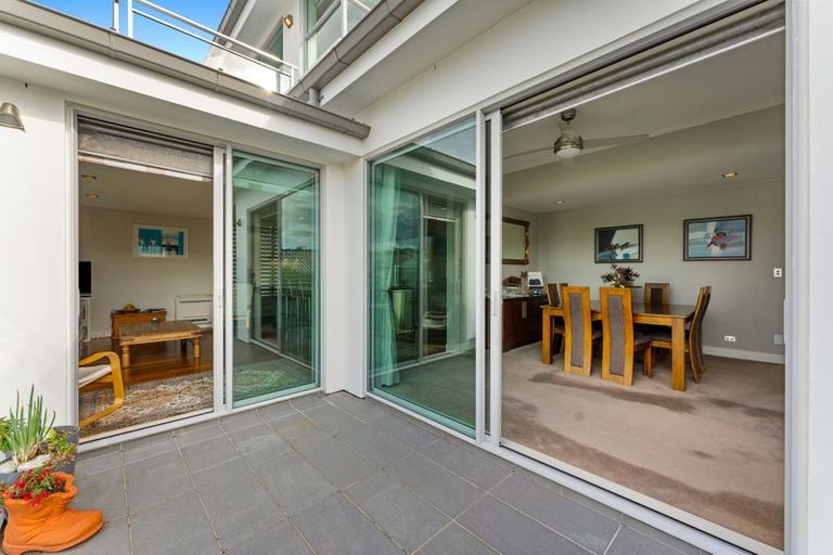 Photo of property in 41 Prospect Terrace, Milford, Auckland, 0620