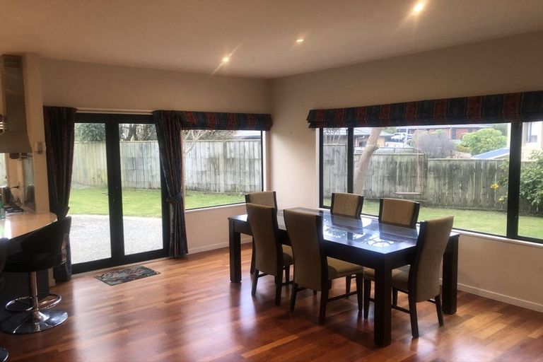 Photo of property in 4 Betty Watt Grove, Riverstone Terraces, Upper Hutt, 5018